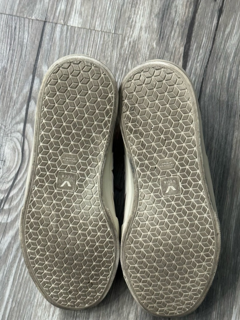 Veja Pink Suede Campo Shoes size 9 - Picture 5 of 7